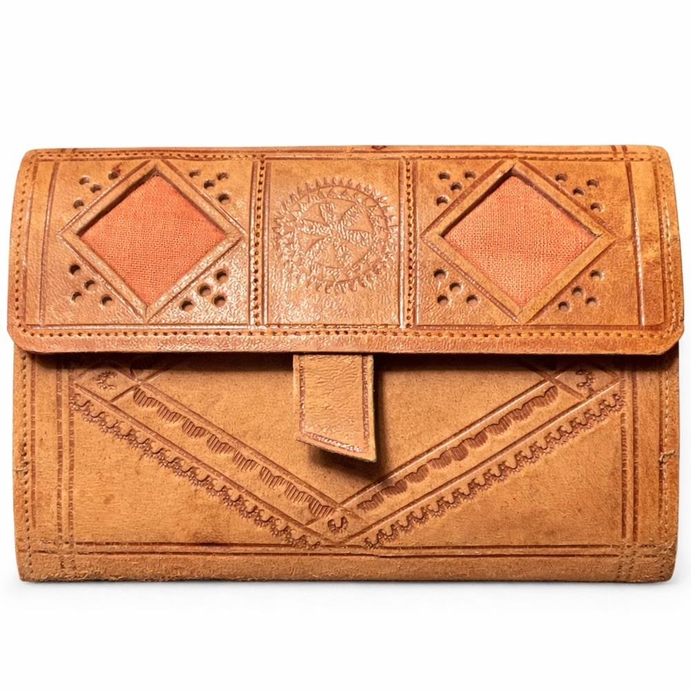 Vintage Hand Tooled Med Leather Wallet Boho Western Style - Picture 6 of 6